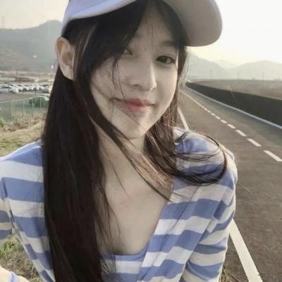 小孩好黑